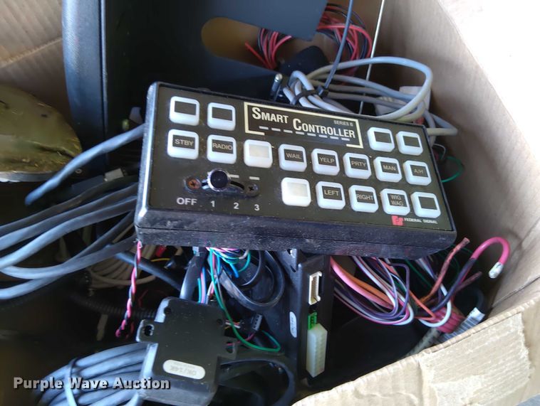 image for item EM8046 Law enforcement equipment