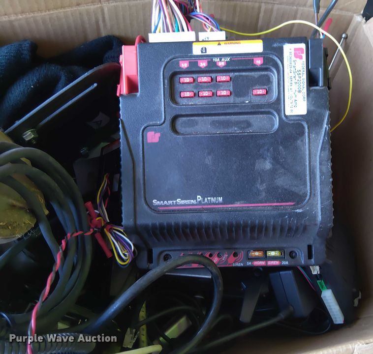 image for item EM8046 Law enforcement equipment