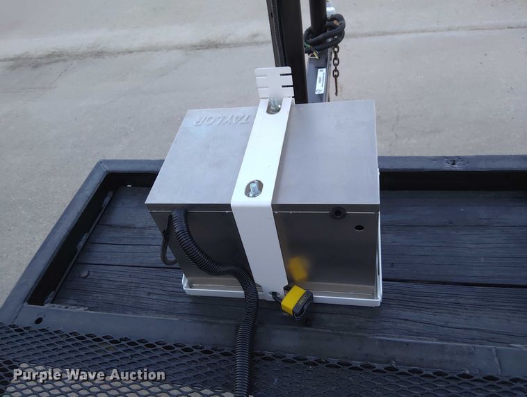 image for item EM8047 Shop built radar trailer