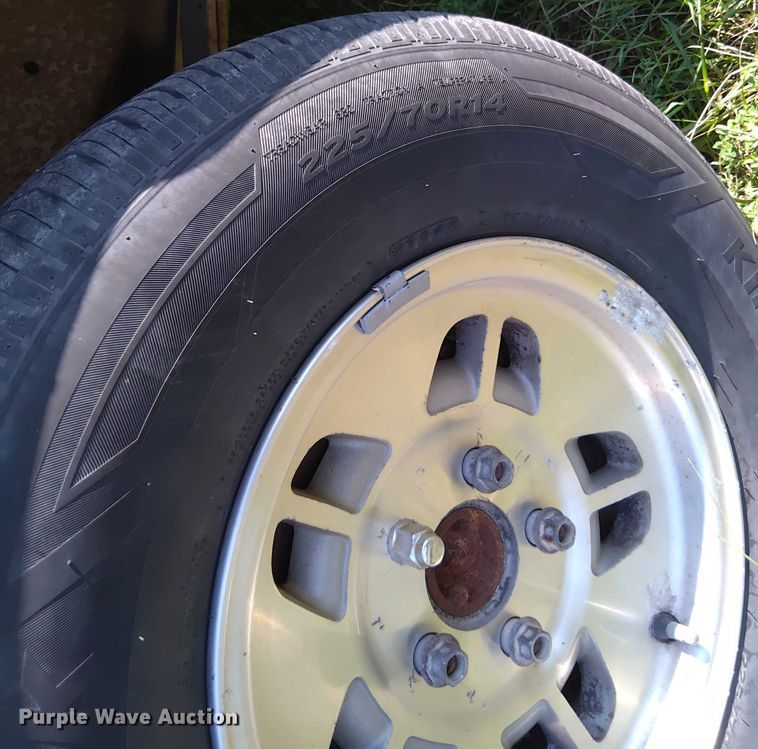 image for item EM8049 1997 Ford Ranger XLT SuperCab pickup truck