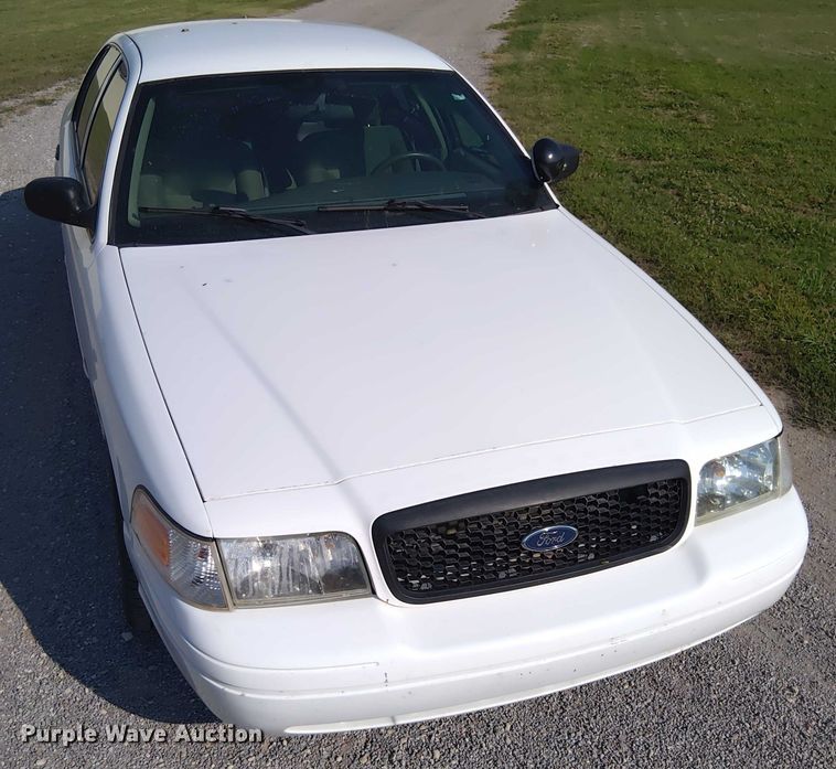 image for item EM8050 2009 Ford Crown Victoria Police Interceptor 