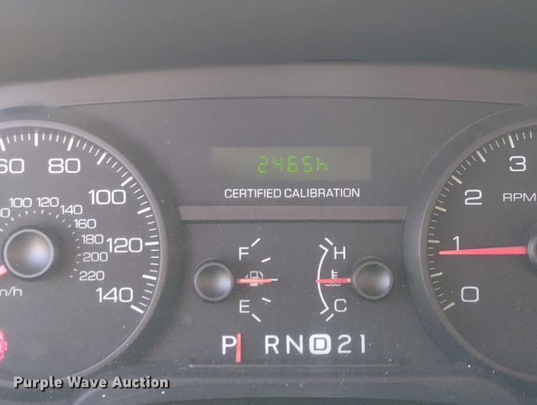 image for item EM8050 2009 Ford Crown Victoria Police Interceptor 