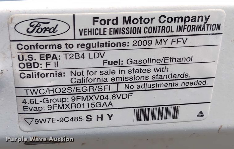 image for item EM8050 2009 Ford Crown Victoria Police Interceptor 