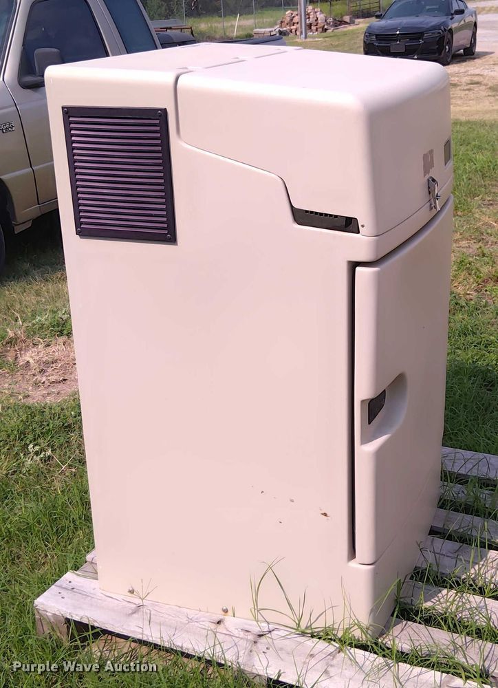 image for item EM8052 Sigma 900 water sampler