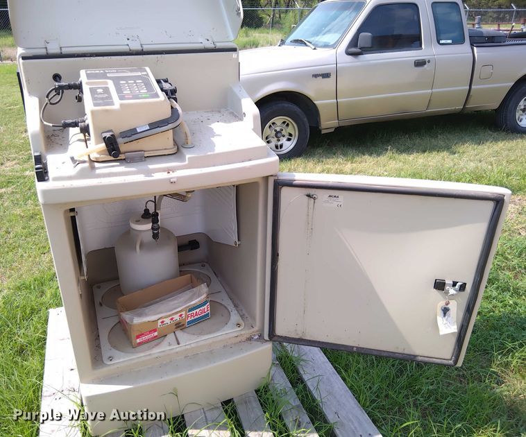 image for item EM8052 Sigma 900 water sampler