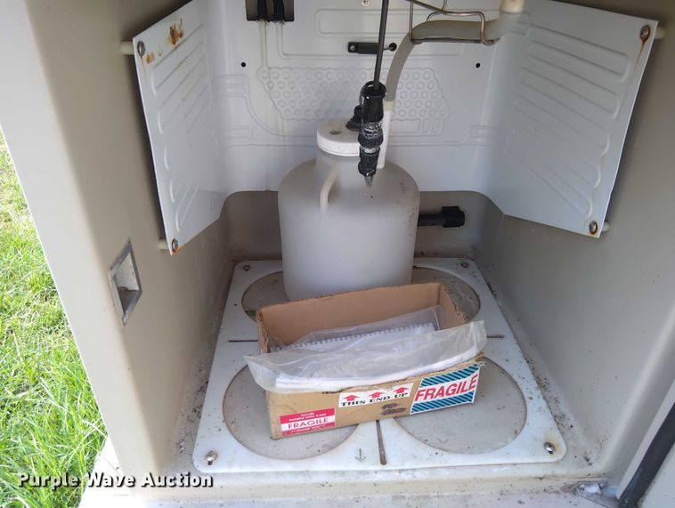 image for item EM8052 Sigma 900 water sampler