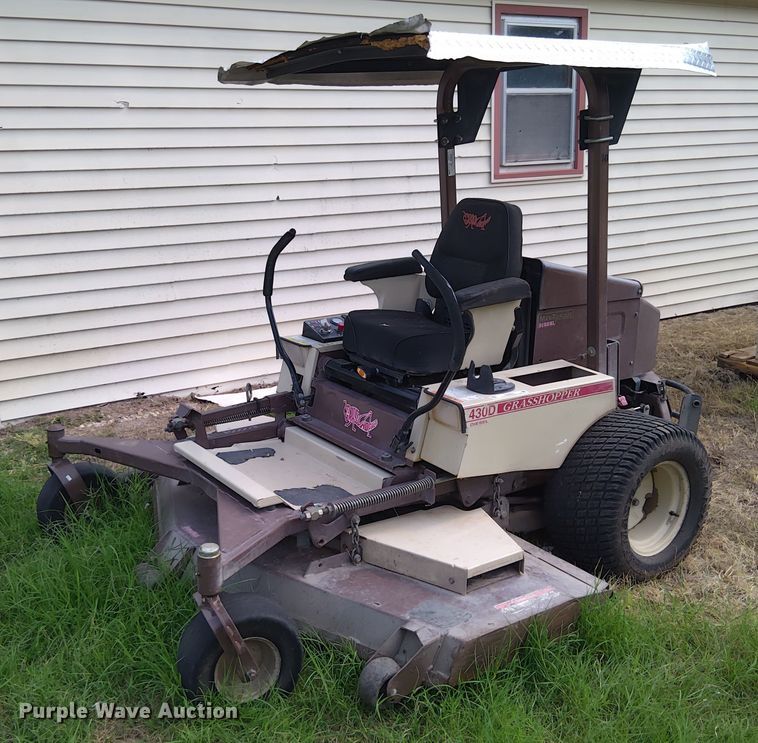 image for item EM8053 Grasshopper 430D ZTR lawn mower