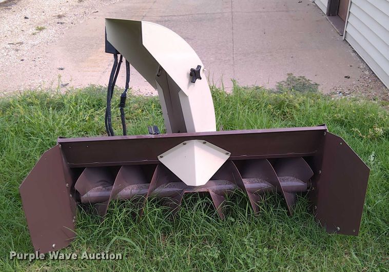 image for item EM8054 Grasshopper 412 snow blower