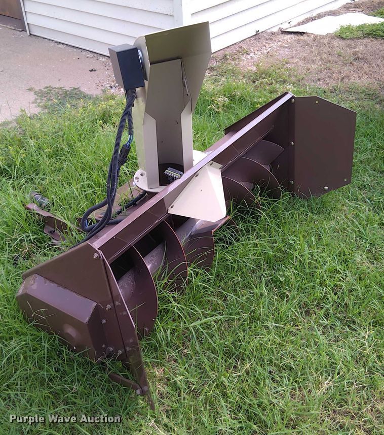 image for item EM8054 Grasshopper 412 snow blower