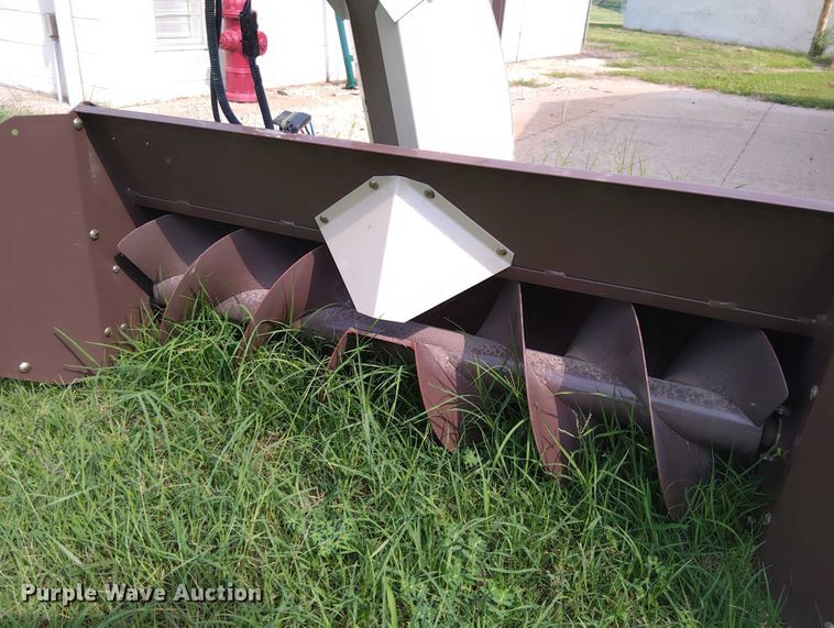 image for item EM8054 Grasshopper 412 snow blower