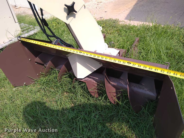 image for item EM8054 Grasshopper 412 snow blower