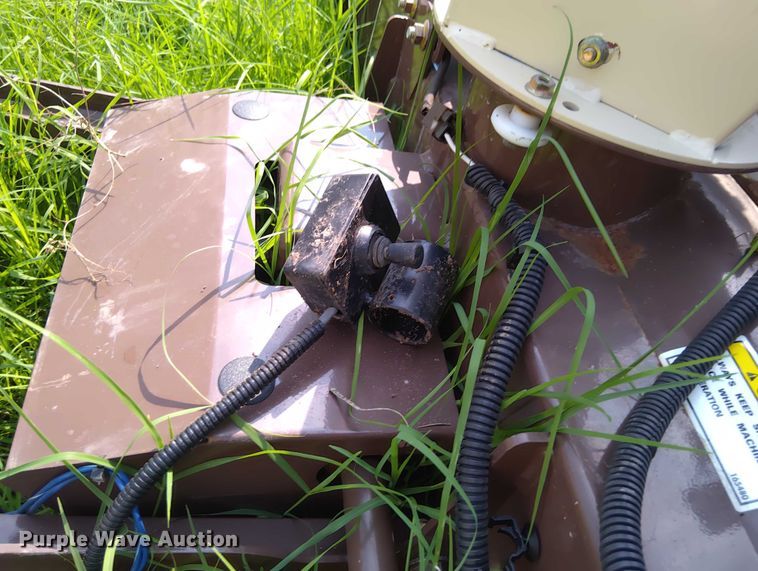 image for item EM8054 Grasshopper 412 snow blower