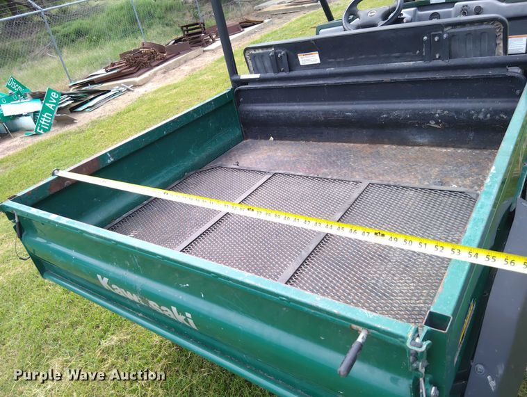 image for item EM8058 2014 Kawasaki Mule 4010 utility vehicle