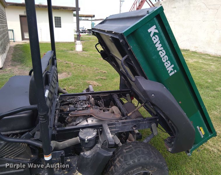 image for item EM8058 2014 Kawasaki Mule 4010 utility vehicle