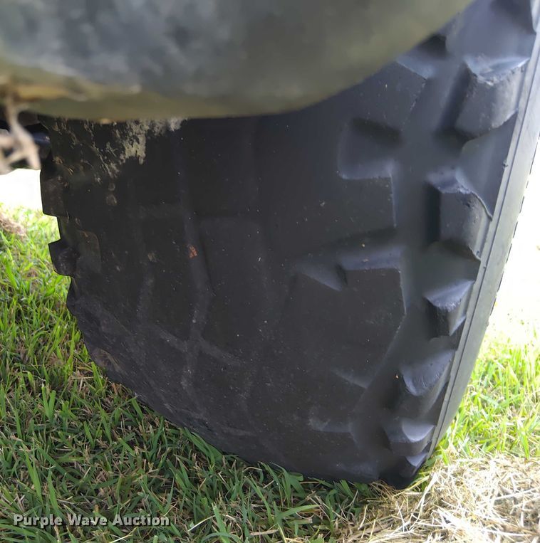 image for item EM8058 2014 Kawasaki Mule 4010 utility vehicle