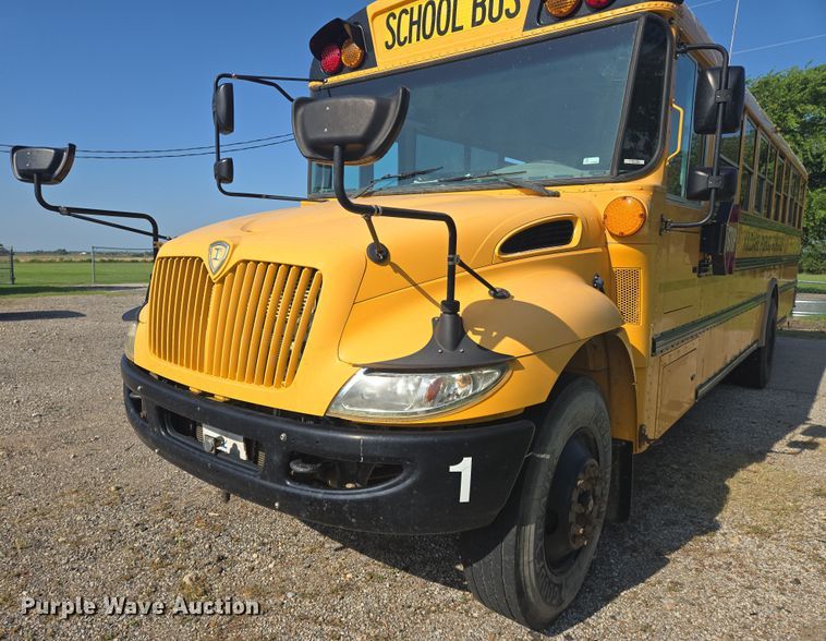 image for item EN8302 2016 IC CE school bus