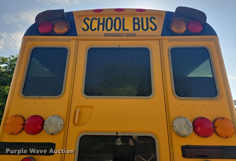 image for item EN8302 2016 IC CE school bus