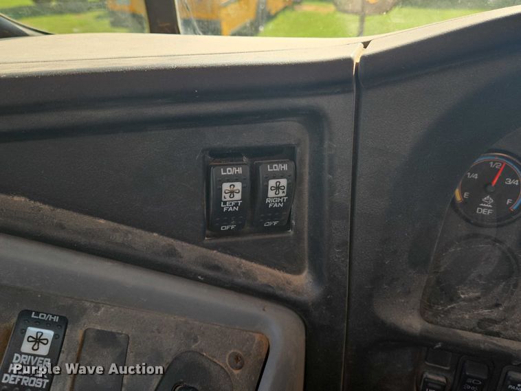 image for item EN8302 2016 IC CE school bus