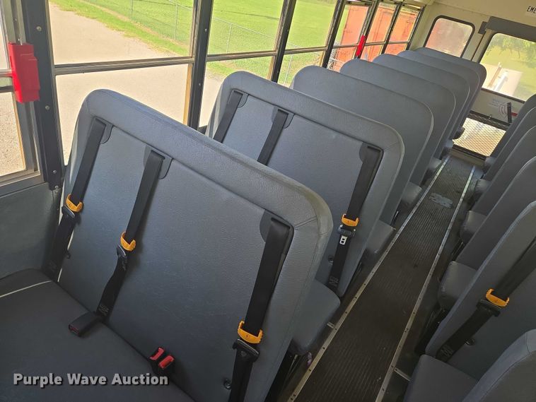 image for item EN8302 2016 IC CE school bus