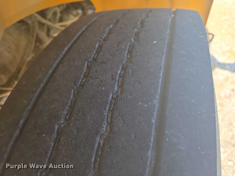 image for item EN8302 2016 IC CE school bus