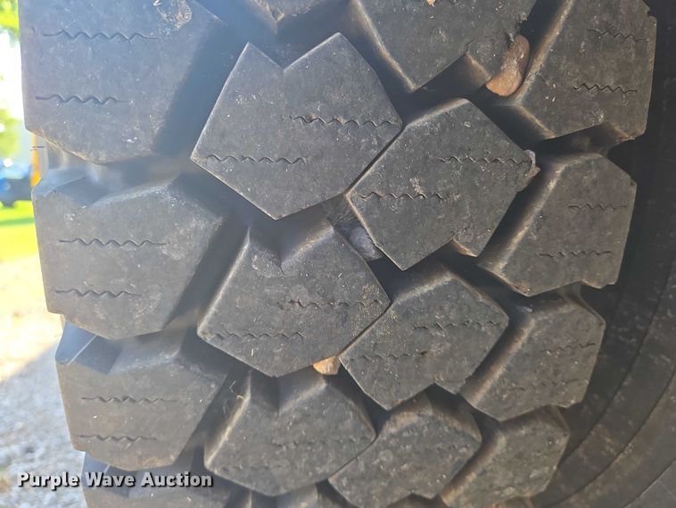 image for item EN8302 2016 IC CE school bus