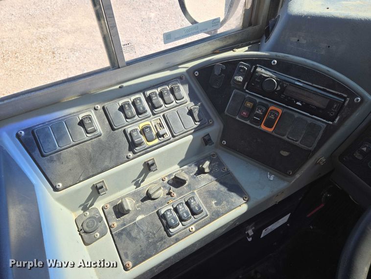 image for item EN8307 2010 Blue Bird school bus