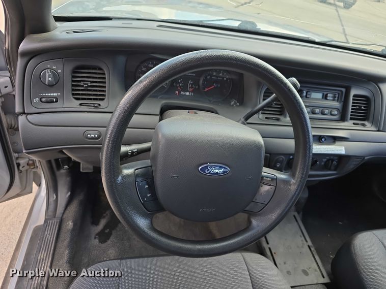 image for item EO1093 2011 Ford Crown Victoria Police Interceptor 