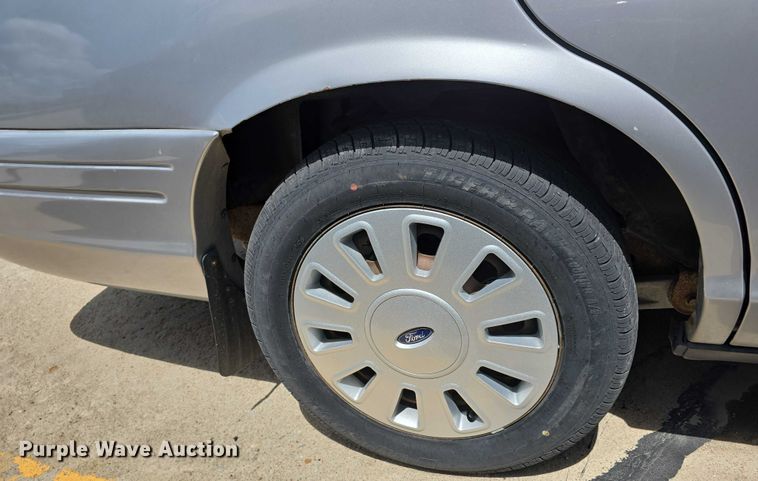 image for item EO1093 2011 Ford Crown Victoria Police Interceptor 