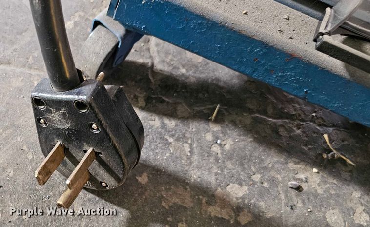 image for item EO1543 Miller Thunderbolt XL (3) Miller Thunderbolt XL welders