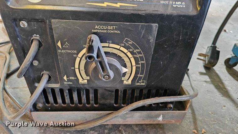 image for item EO1543 Miller Thunderbolt XL (3) Miller Thunderbolt XL welders