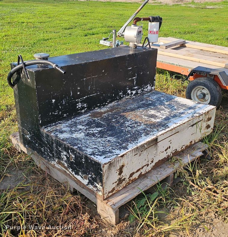 image for item EO1547 Auxiliary fuel tank