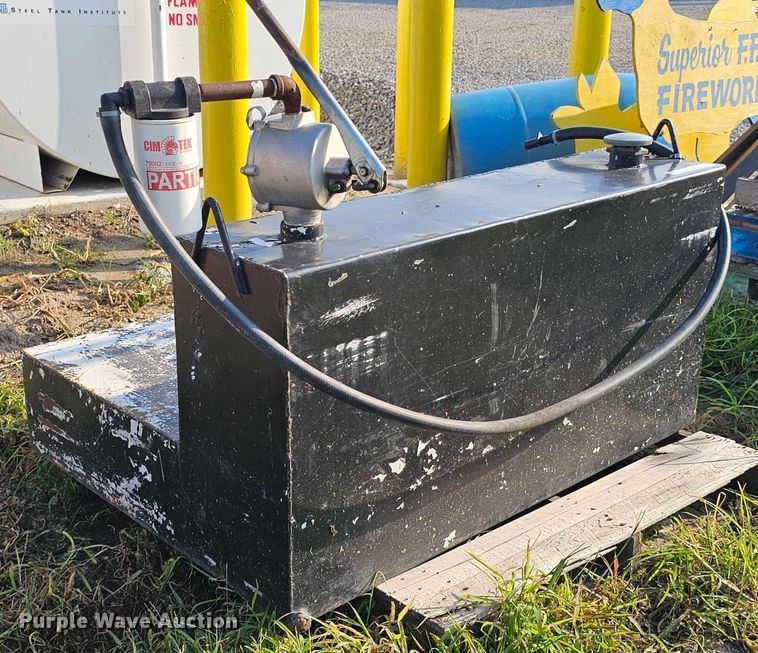 image for item EO1547 Auxiliary fuel tank