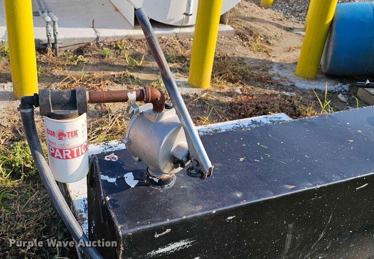 image for item EO1547 Auxiliary fuel tank