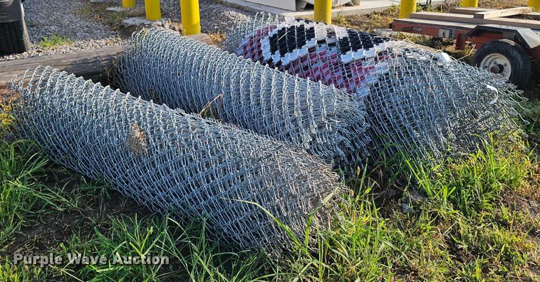 image for item EO1549 (3) rolls of chain link fencing