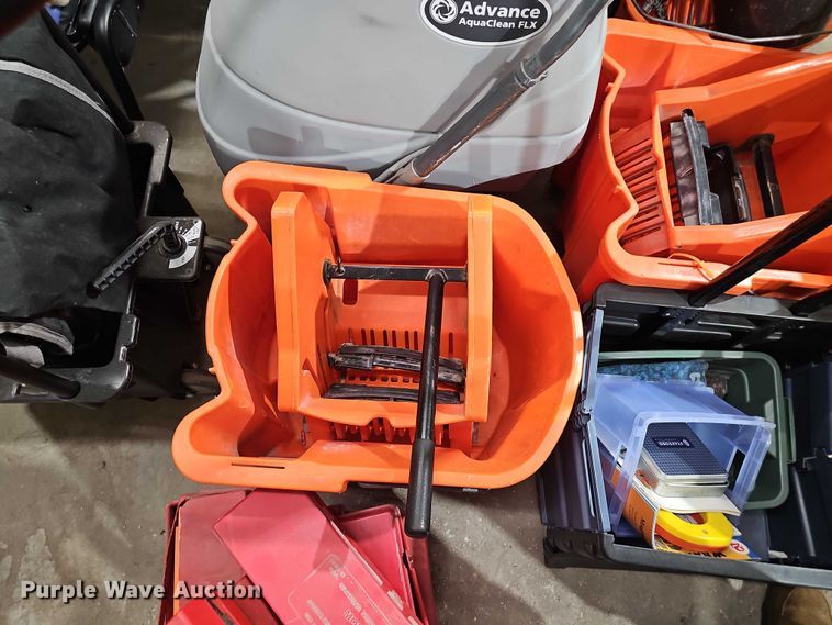 image for item EO1552 Janitorial equipment