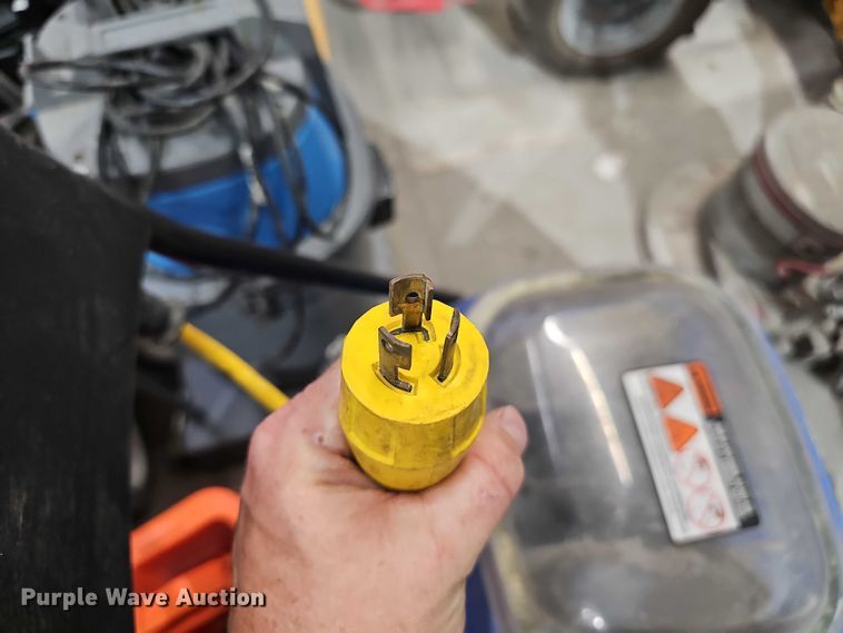 image for item EO1552 Janitorial equipment