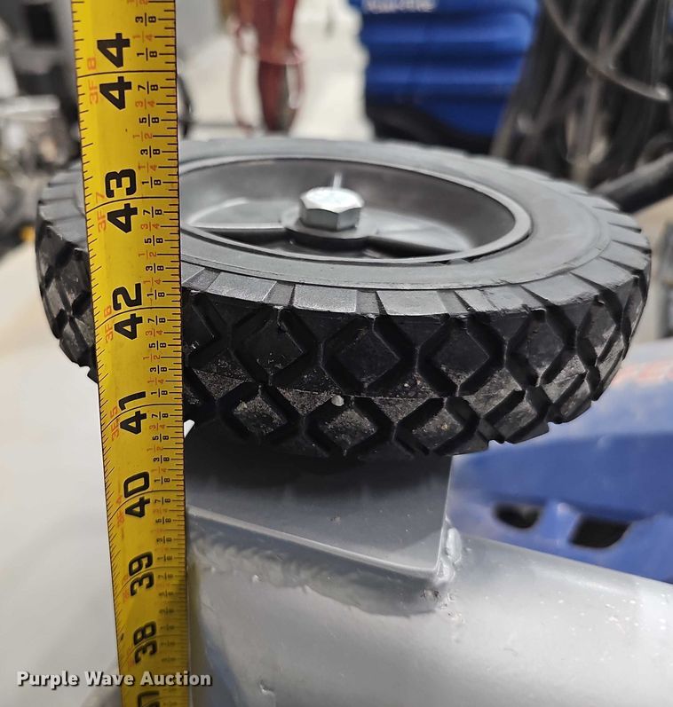 image for item EO1552 Janitorial equipment