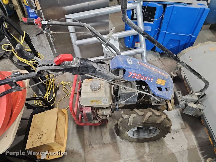 image for item EO1552 Janitorial equipment