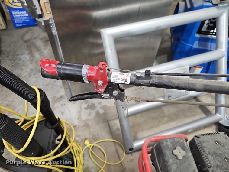 image for item EO1552 Janitorial equipment