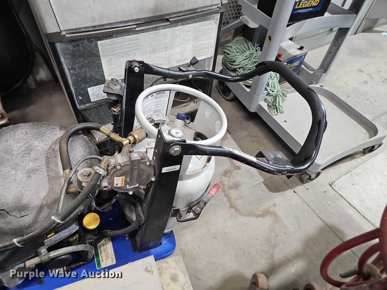 image for item EO1552 Janitorial equipment