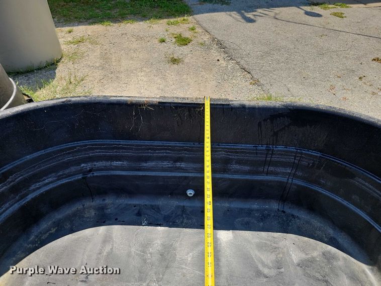 image for item EO1553 Lawn and garden equipment