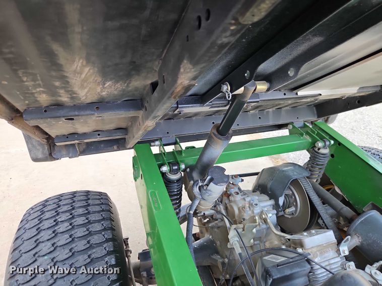 image for item EO4612 2014 John Deere Gator TX utility vehicle