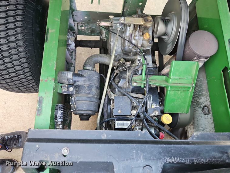 image for item EO4613 1996 John Deere Gator utility vehicle