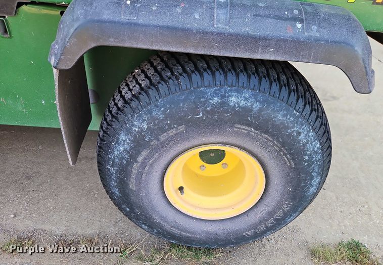 image for item EO4613 1996 John Deere Gator utility vehicle