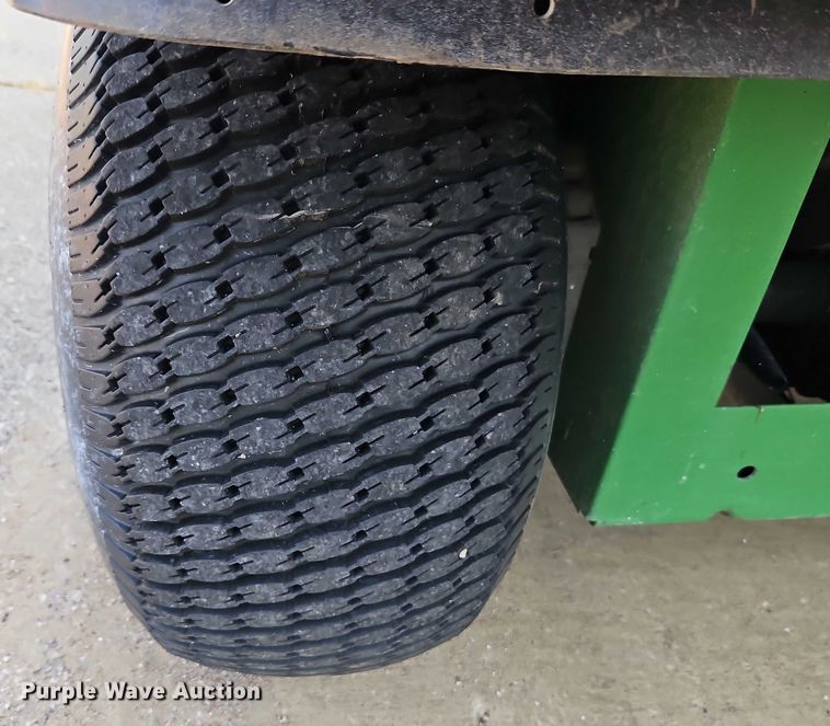 image for item EO4613 1996 John Deere Gator utility vehicle