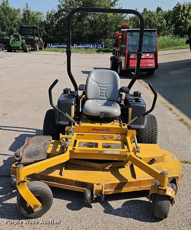 image for item EO4618 2009 Hustler Super Z ZTR lawn mower