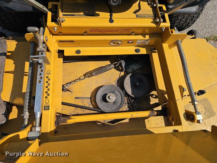 image for item EO4618 2009 Hustler Super Z ZTR lawn mower