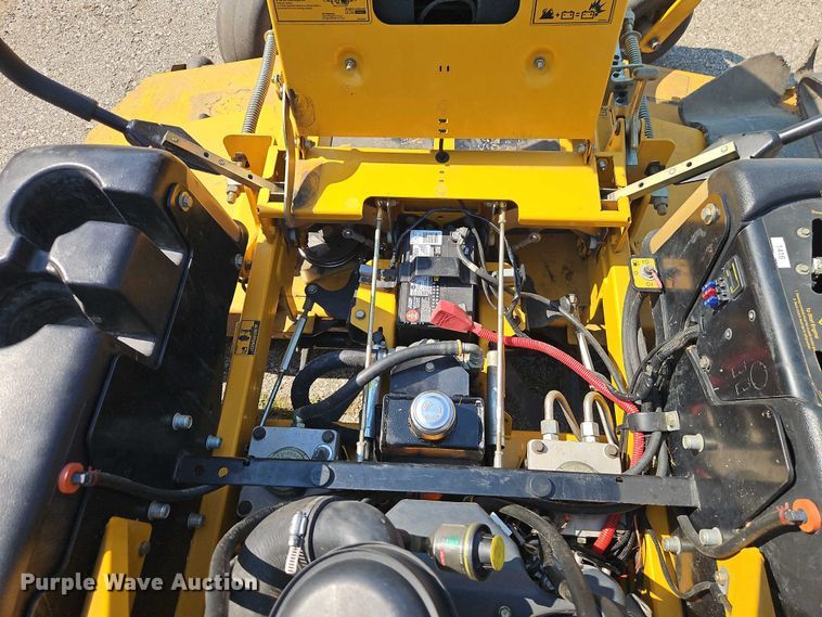 image for item EO4618 2009 Hustler Super Z ZTR lawn mower