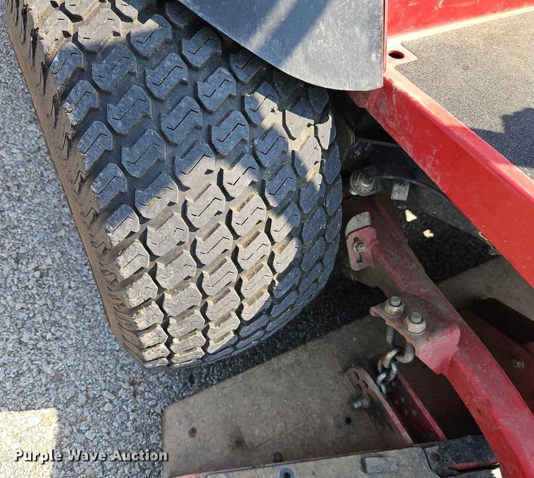 image for item EO4619 2017 Toro Groundsmaster 4000 lawn mower