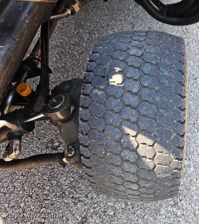 image for item EO4619 2017 Toro Groundsmaster 4000 lawn mower